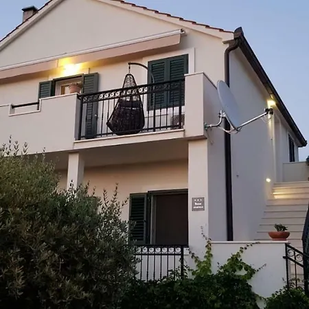 Salsa Apartment *
