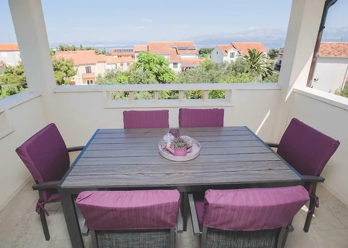 Salsa Appartement Supetar